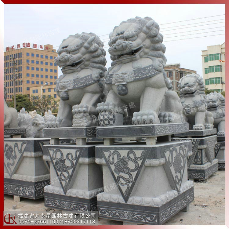 廟門口青石石獅子圖片